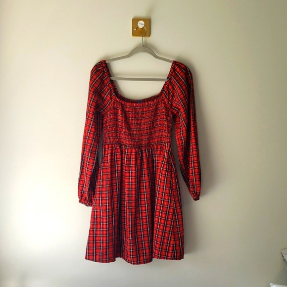Old Navy Seersucker Mini Dress Small Red Black Tartan Plaid Long Sleeve Holiday - Picture 1 of 14